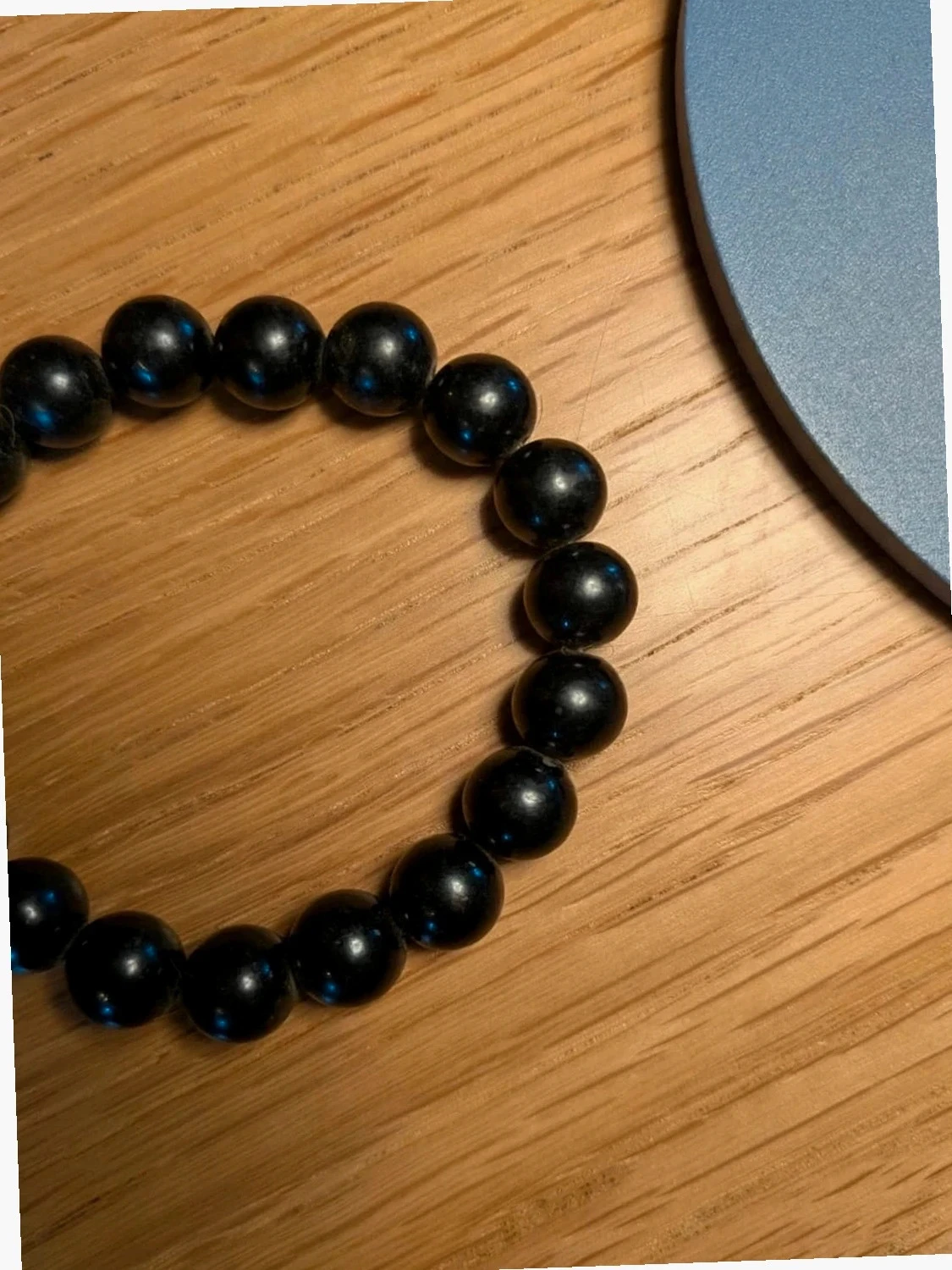 Brazalete de fantasía con cuentas negras gruesas – photo 2